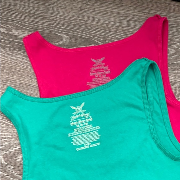 Two “Must-Have Tanks” - Picture 2 of 4